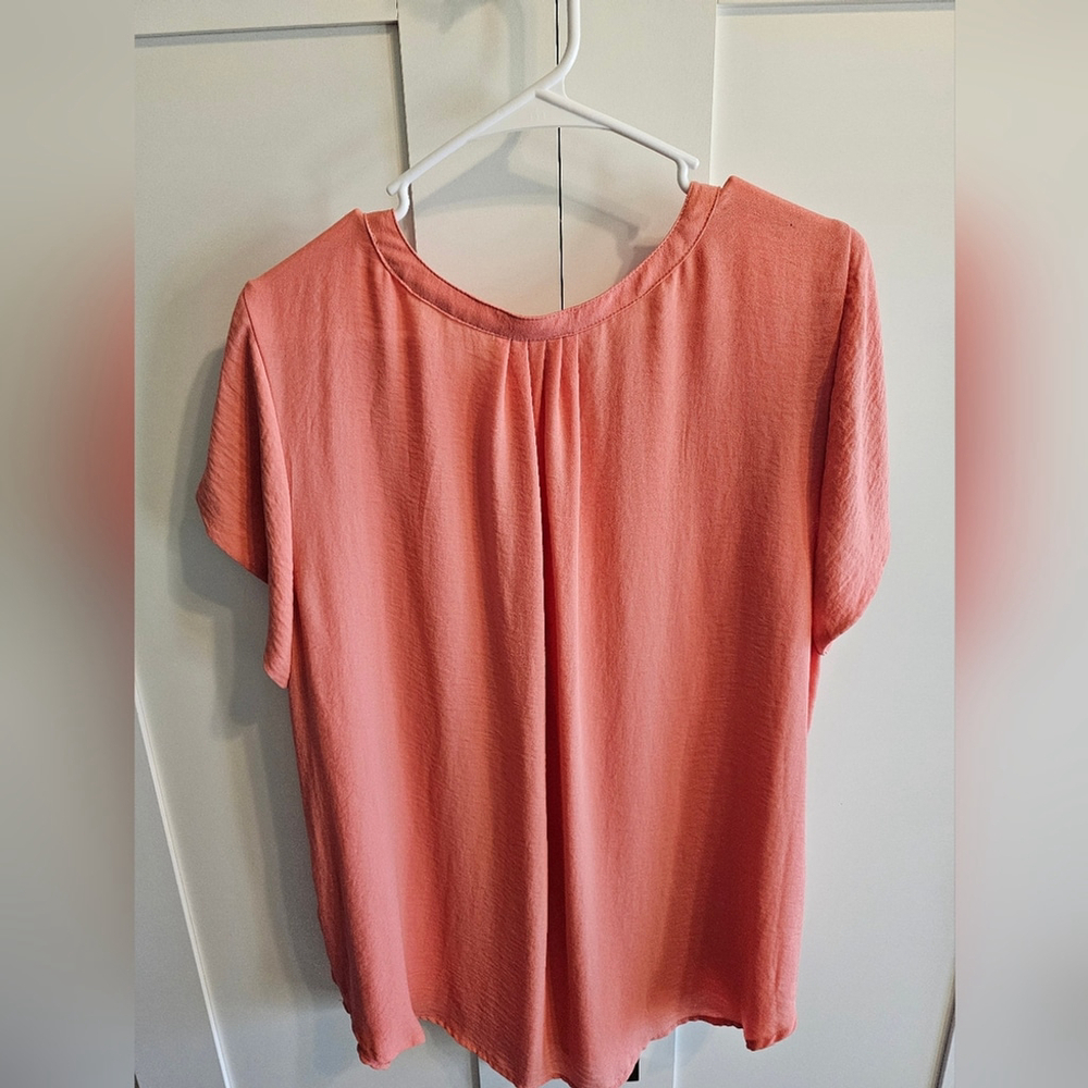 Liz Claiborne Coral Blouse 1X - Picture 3 of 3
